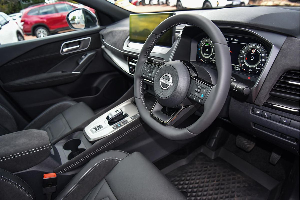 2025 Nissan QASHQAI N-DESIGN e-POWER J12