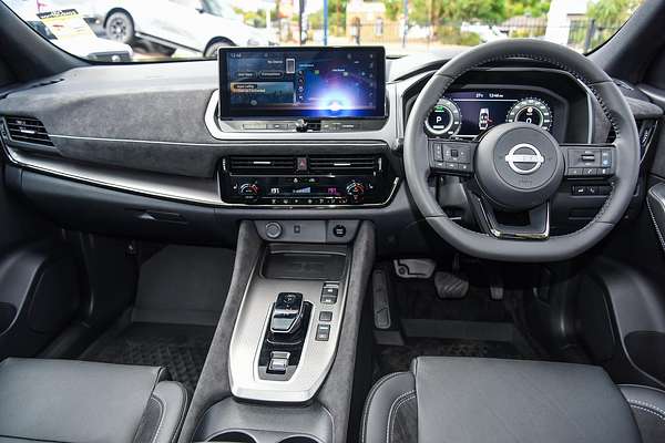 2025 Nissan QASHQAI N-DESIGN e-POWER J12