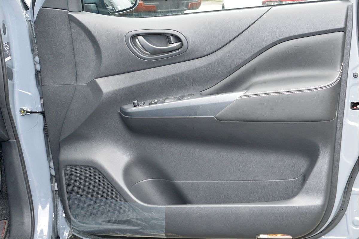 2025 Nissan Navara PRO-4X D23 4X4