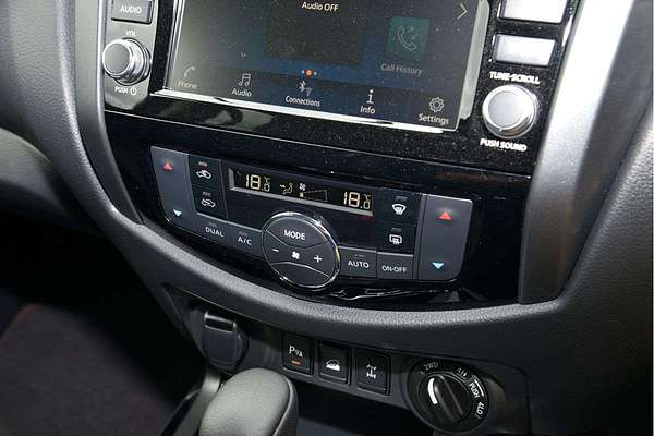 2025 Nissan Navara PRO-4X D23 4X4