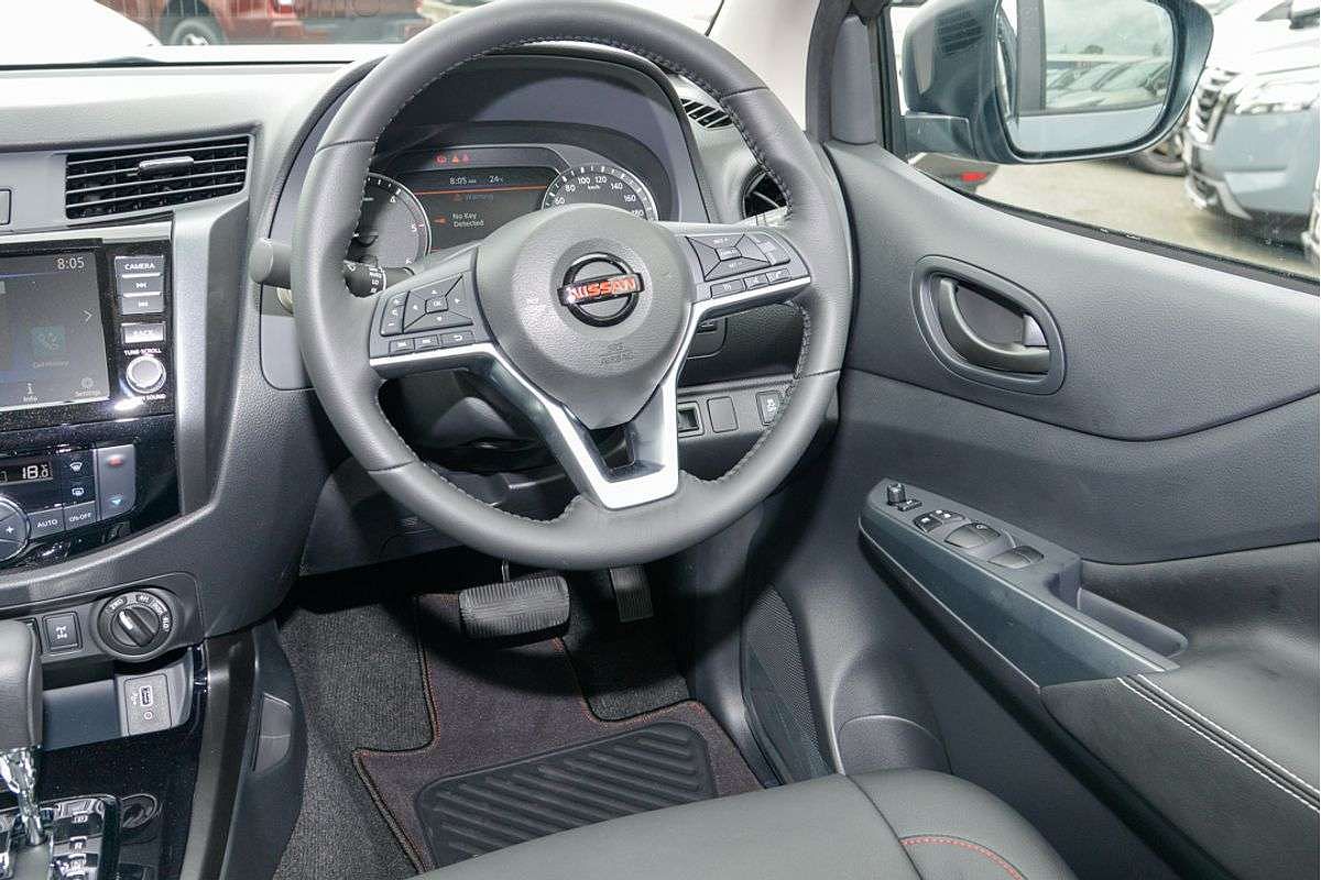 2025 Nissan Navara PRO-4X D23 4X4