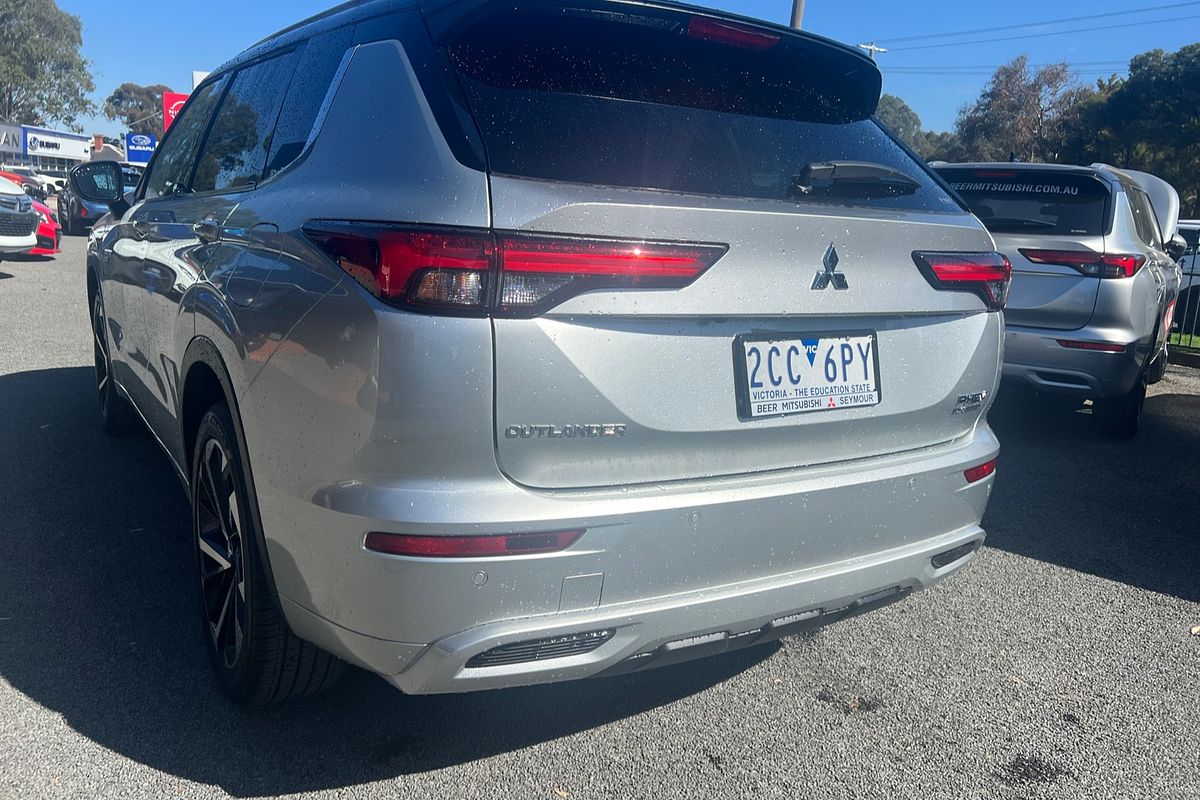 2024 Mitsubishi Outlander PHEV Exceed Tourer ZM