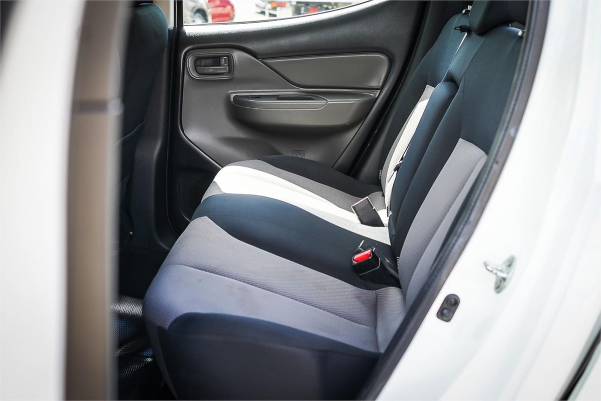2018 Mitsubishi Triton GLX MQ 4X4