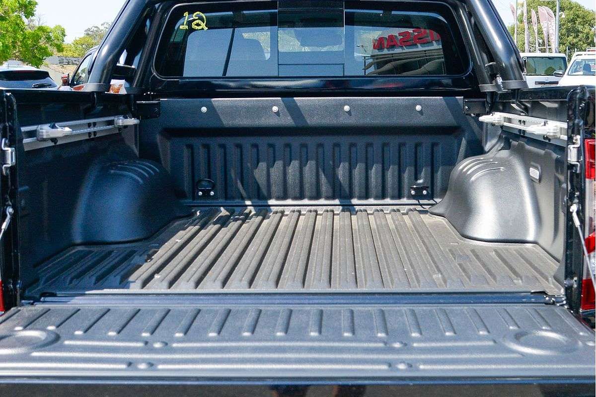 2025 Nissan Navara PRO-4X D23 4X4