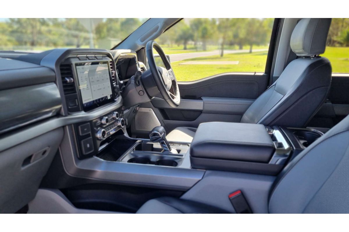 2023 Ford F-150 Lariat 4X4 LWB