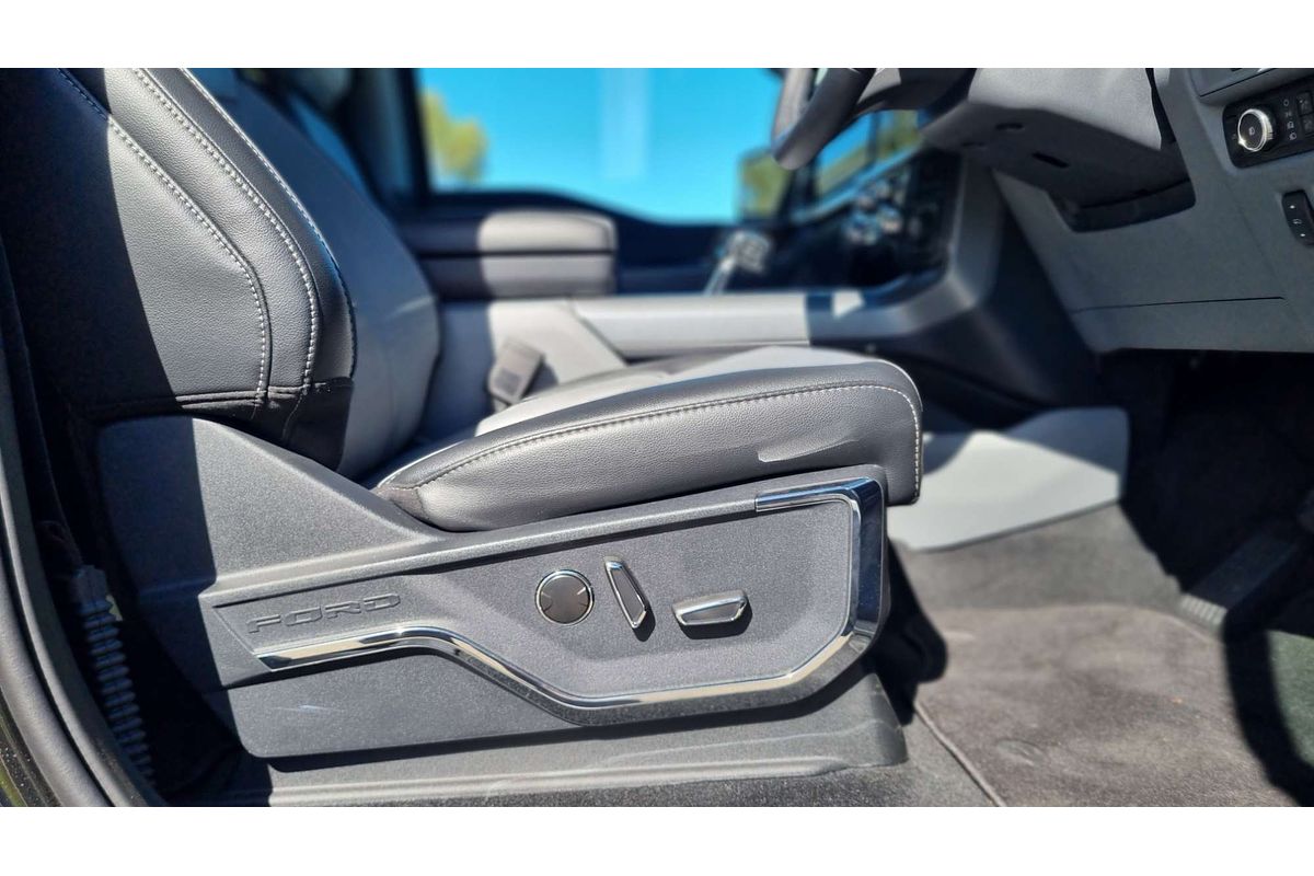 2023 Ford F-150 Lariat 4X4 LWB