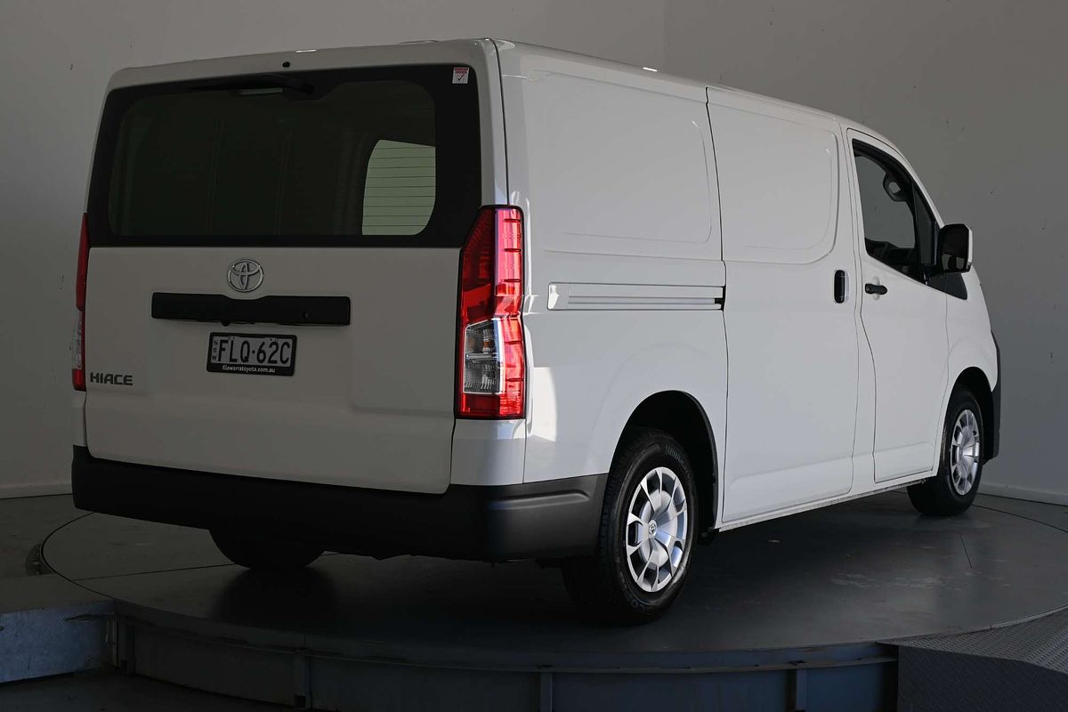 2024 Toyota Hiace GDH300R LWB