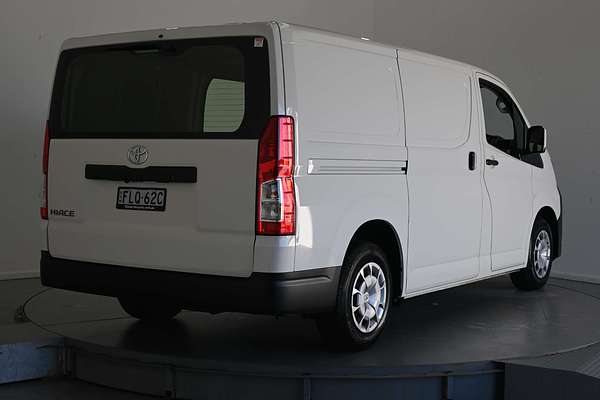 2024 Toyota Hiace GDH300R LWB