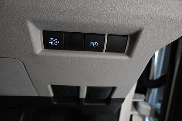 2024 Toyota Hiace GDH300R LWB