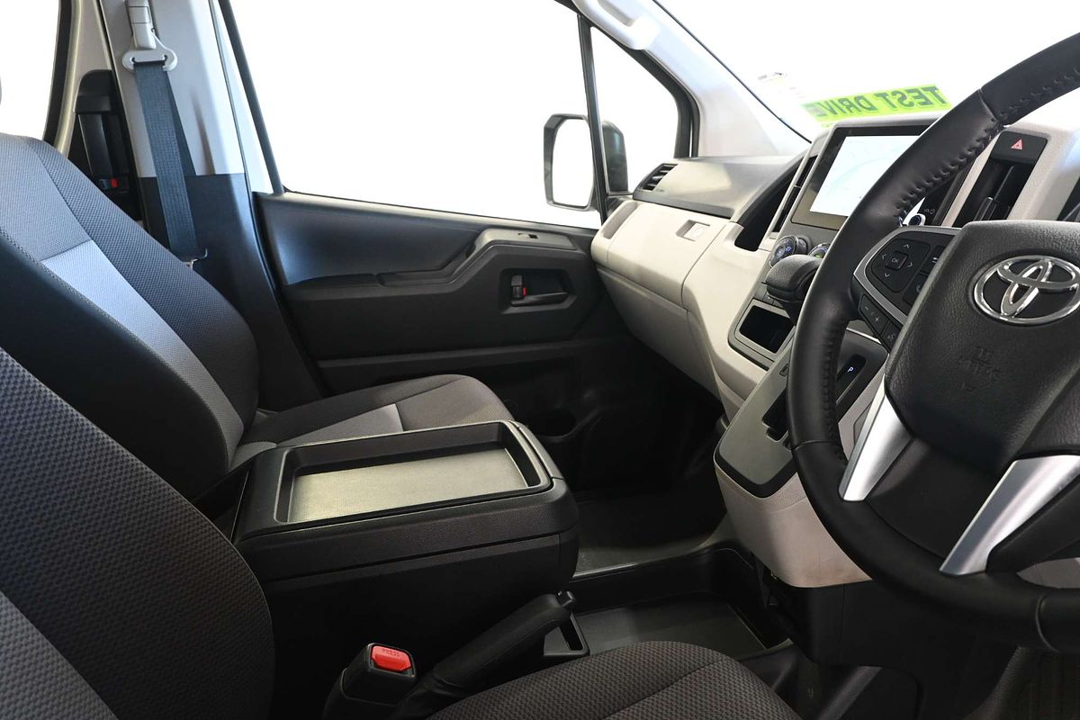 2024 Toyota Hiace GDH300R LWB