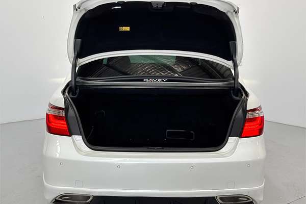 2007 Lexus LS600H Version S UVF455