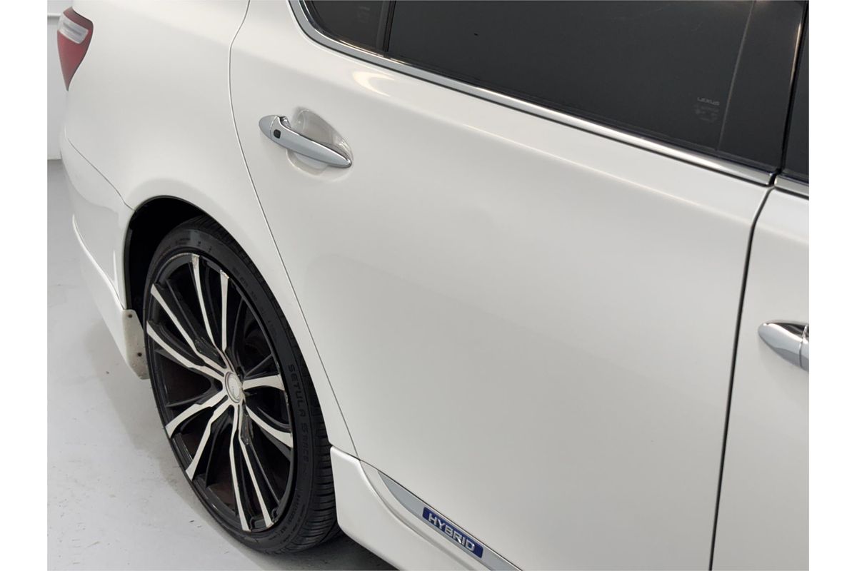 2007 Lexus LS600H Version S UVF455