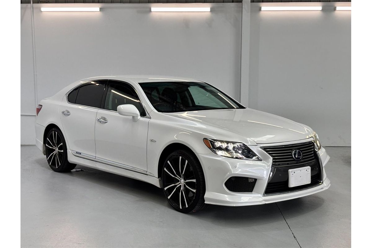 2007 Lexus LS600H Version S UVF455