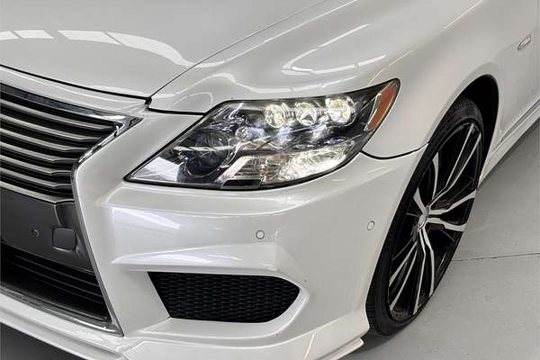 2007 Lexus LS600H Version S UVF455