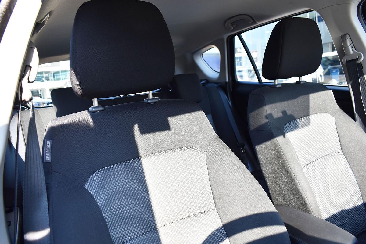 2014 Suzuki S-Cross GL JY