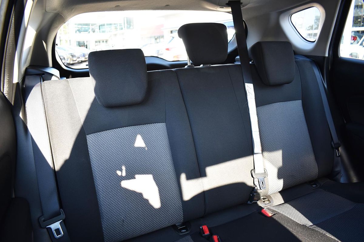 2014 Suzuki S-Cross GL JY