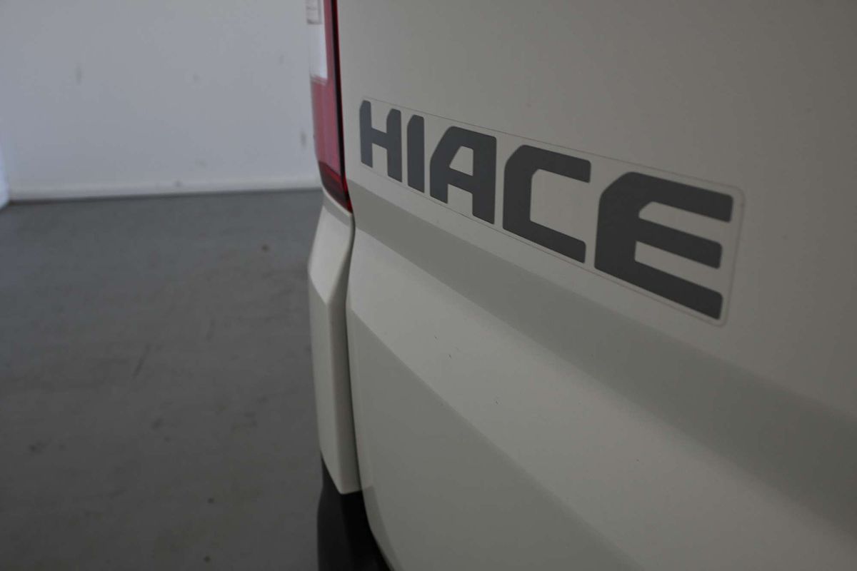 2024 Toyota Hiace GDH300R LWB