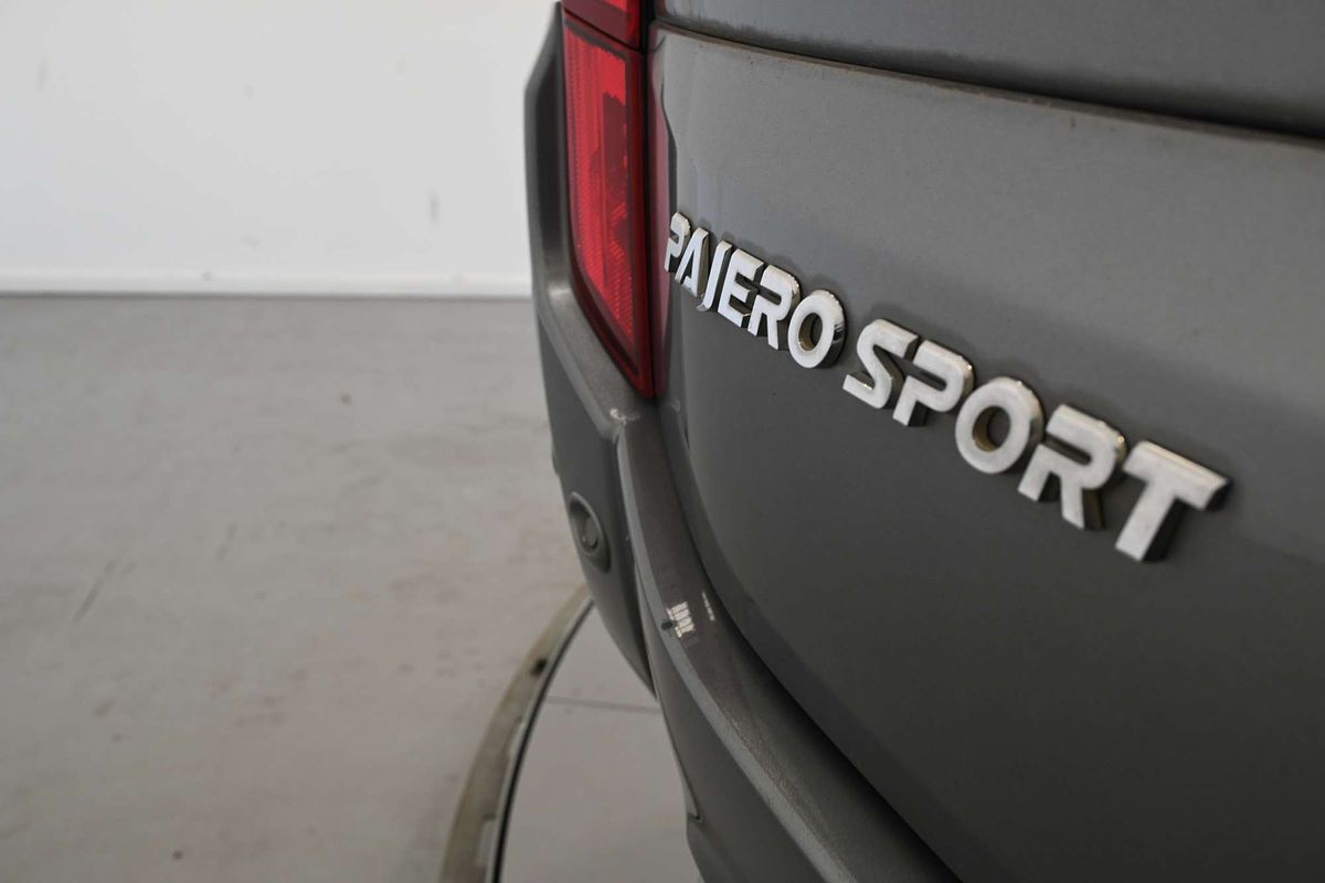 2017 Mitsubishi Pajero Sport Exceed QE
