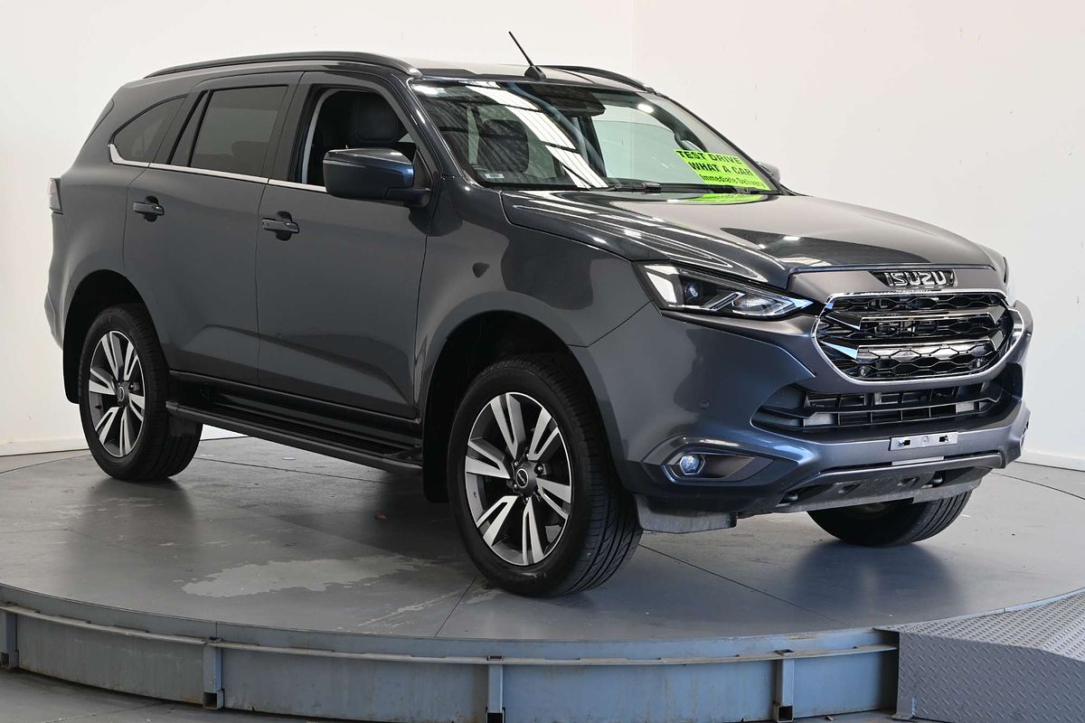 2023 Isuzu MU-X LS-T