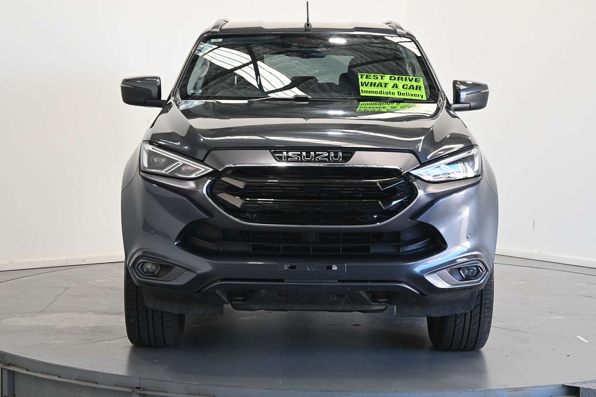 2023 Isuzu MU-X LS-T