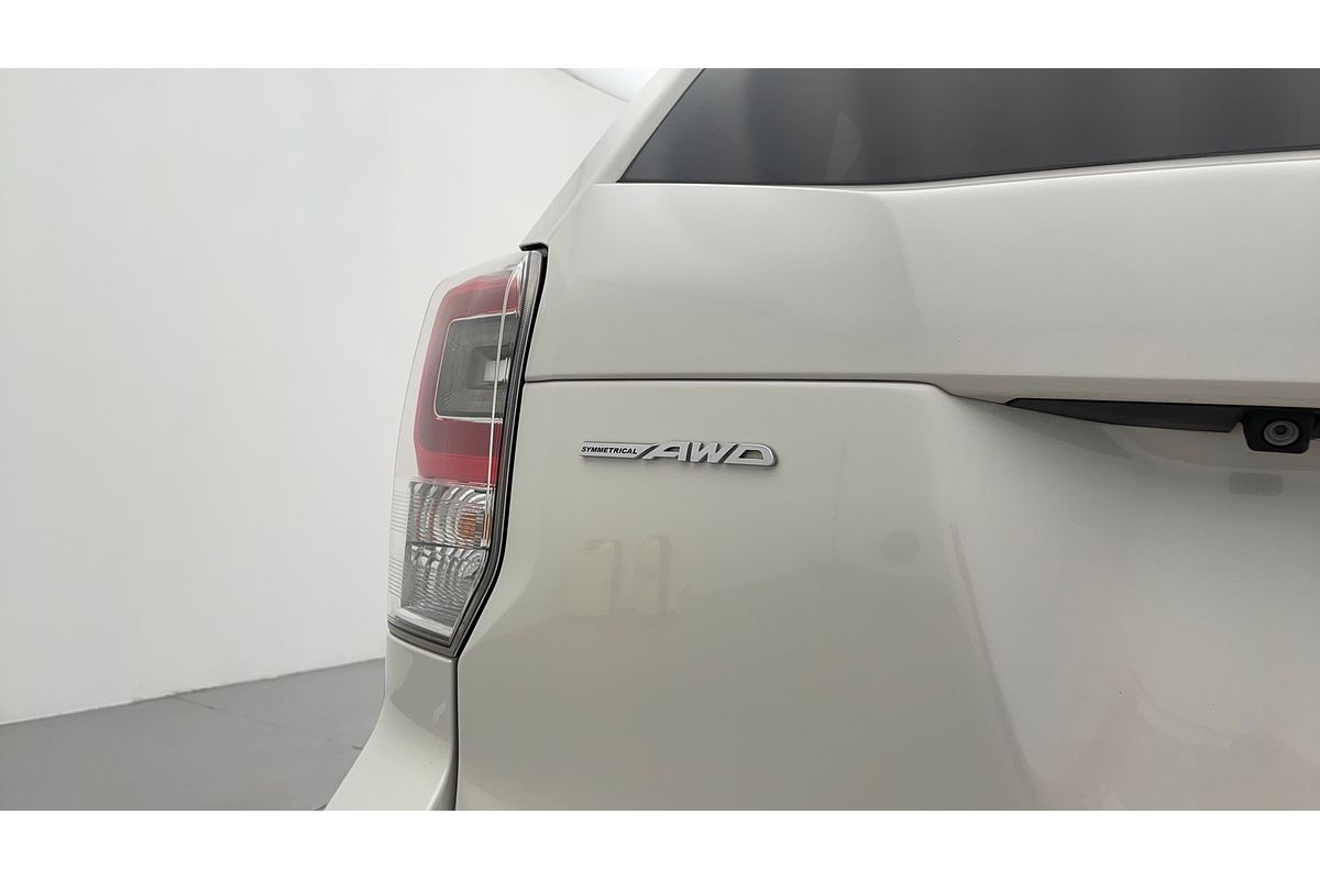2016 Subaru Forester 2.5i-S S4