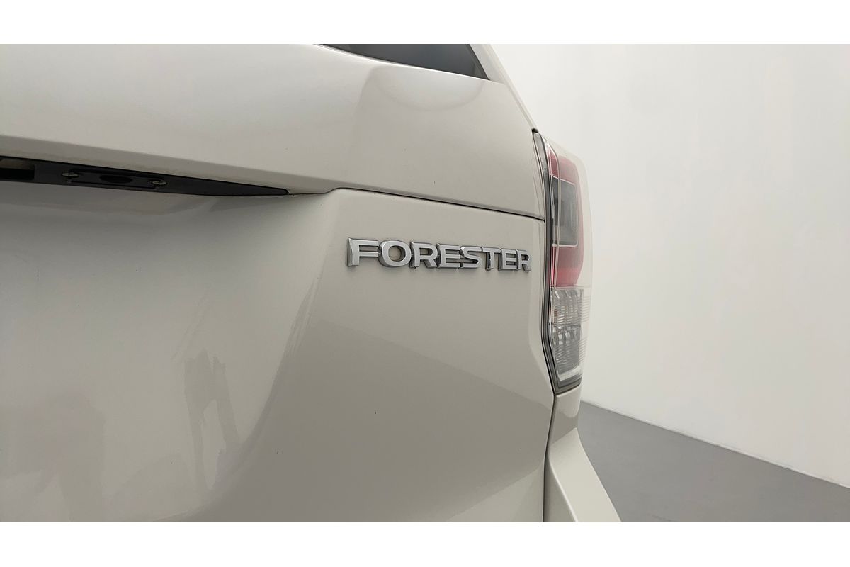 2016 Subaru Forester 2.5i-S S4