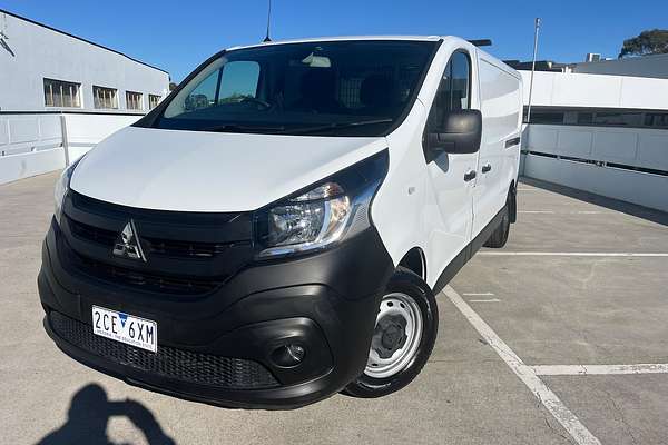 2020 Mitsubishi Express GLX SN LWB