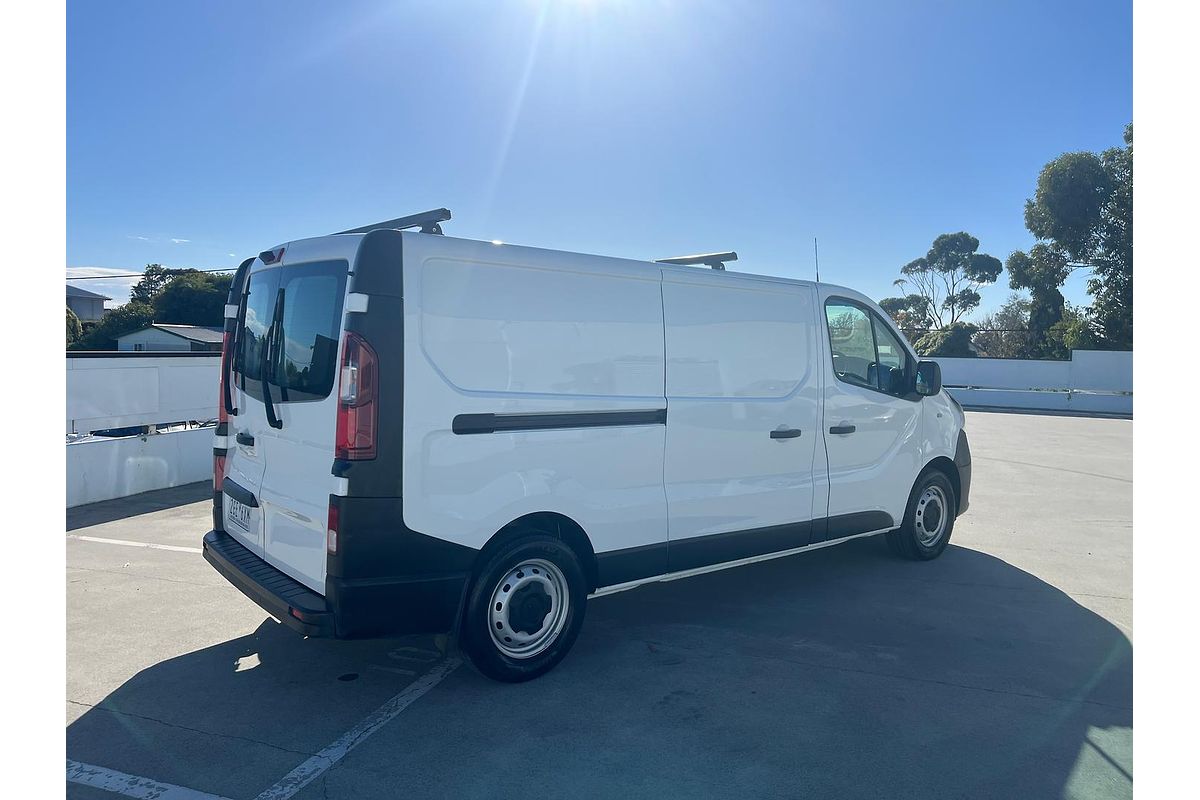2020 Mitsubishi Express GLX SN LWB