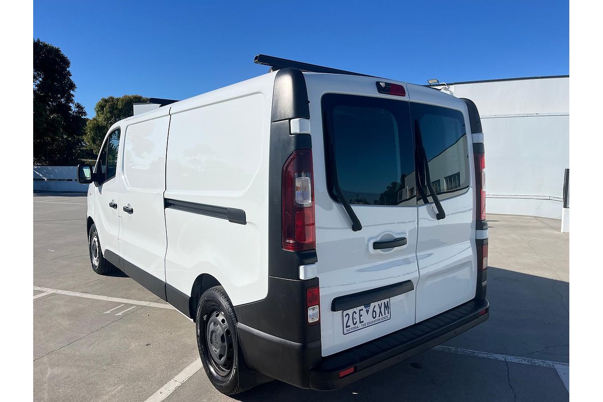 2020 Mitsubishi Express GLX SN LWB
