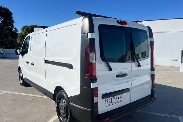 2020 Mitsubishi Express GLX SN LWB