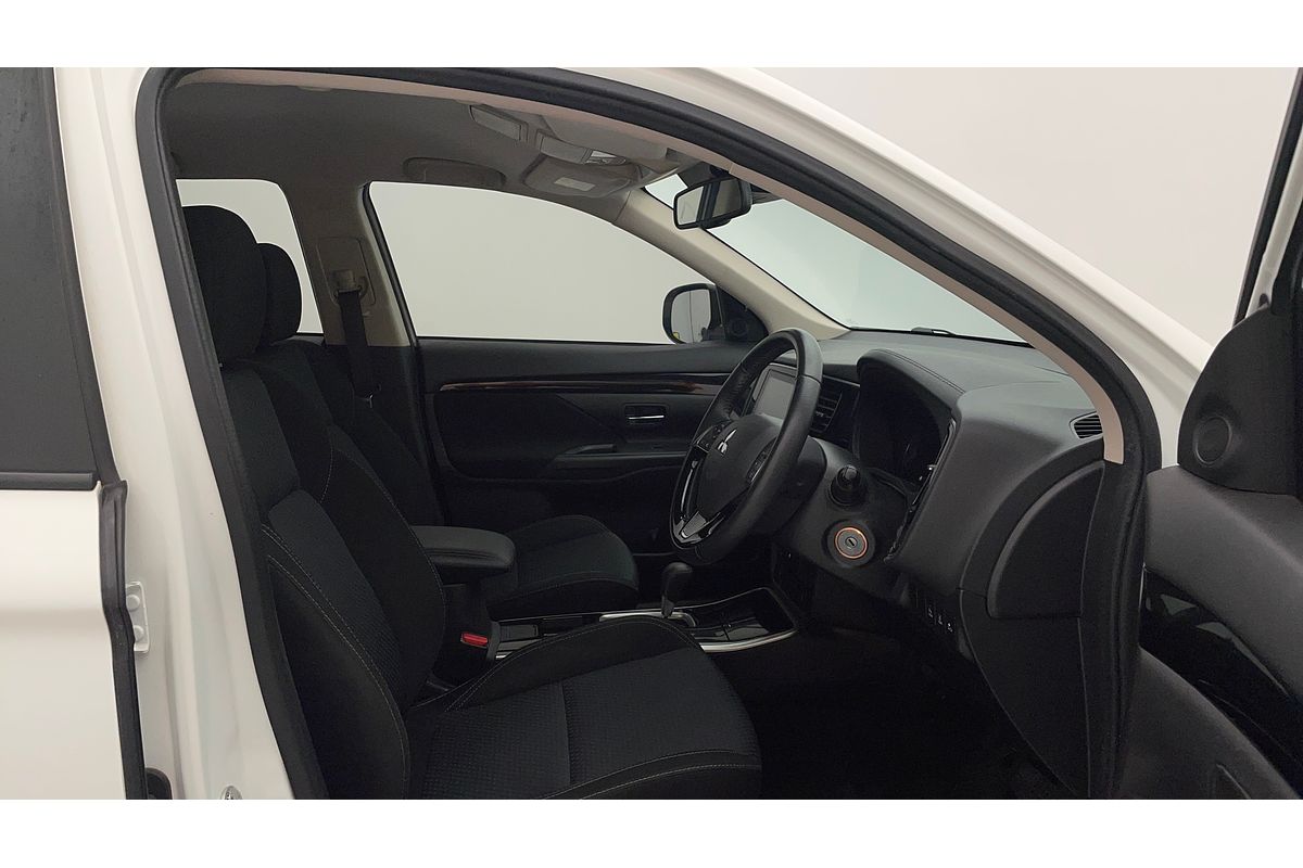 2020 Mitsubishi Outlander ES ADAS ZL