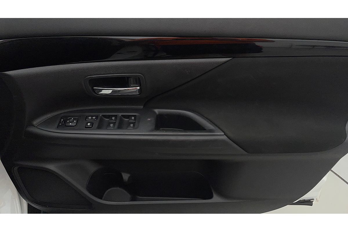 2020 Mitsubishi Outlander ES ADAS ZL