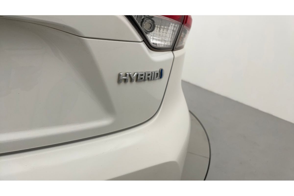 2020 Toyota Corolla SX Hybrid ZWE211R