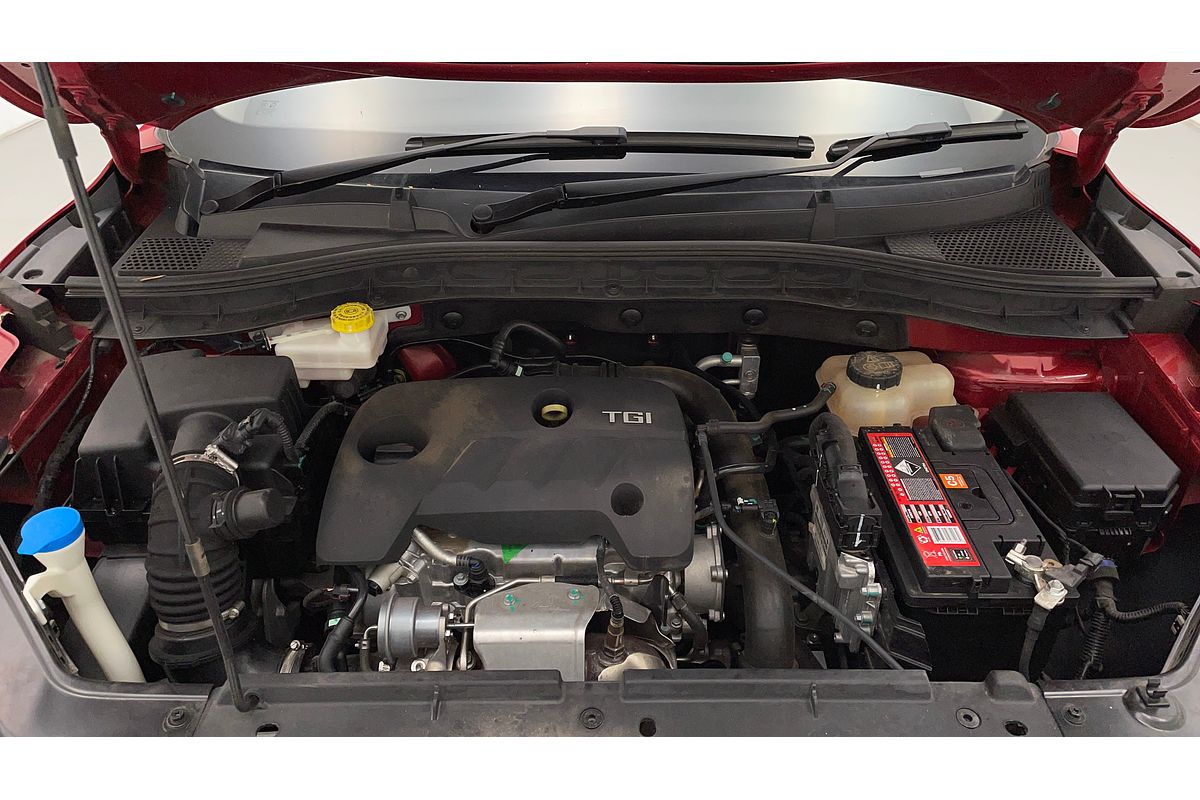 2019 MG ZS Essence AZS1