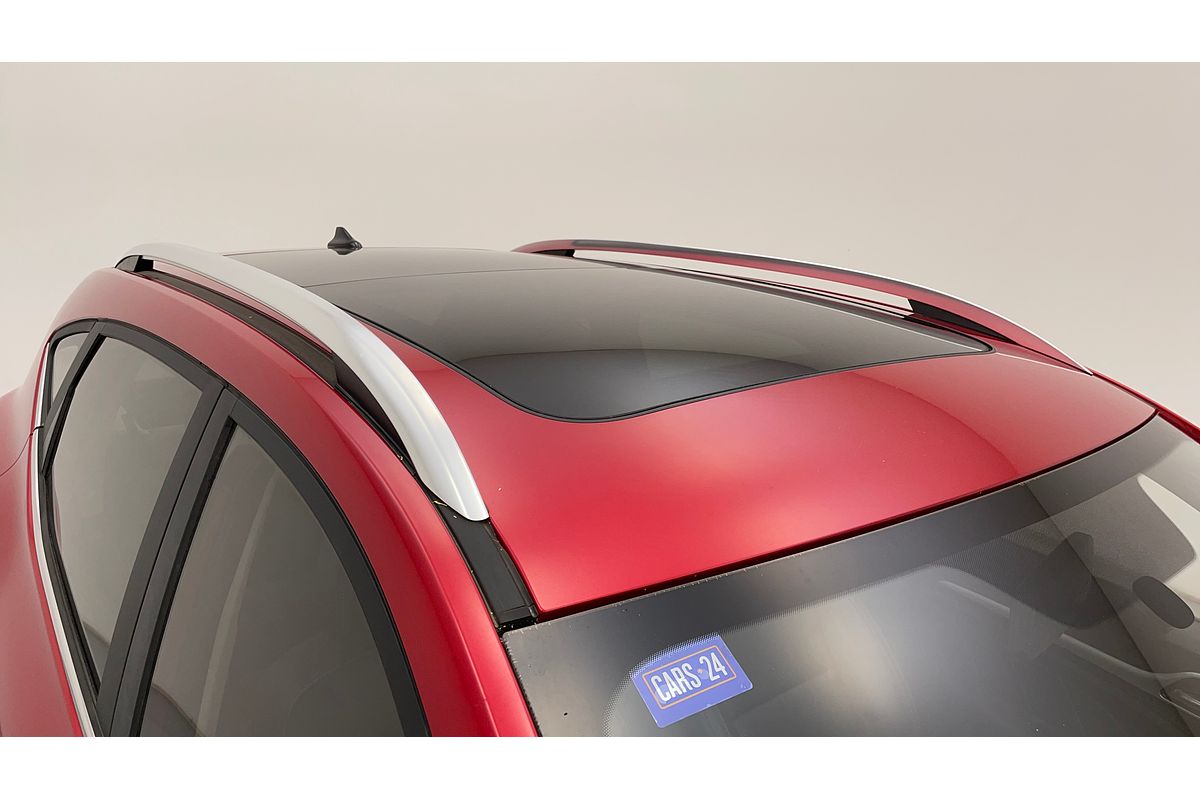 2019 MG ZS Essence AZS1