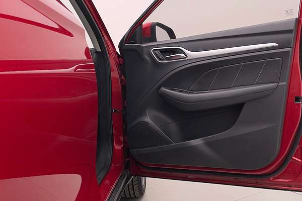 2019 MG ZS Essence AZS1