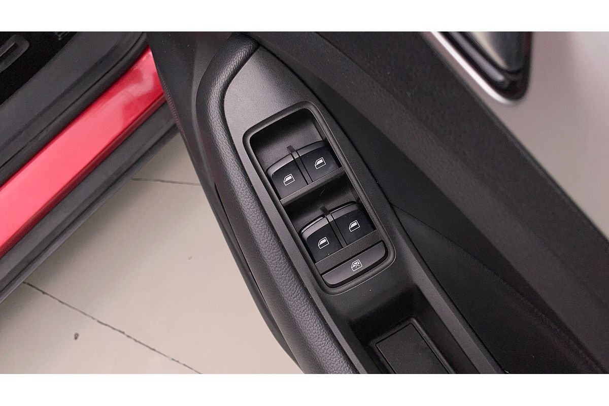 2019 MG ZS Essence AZS1