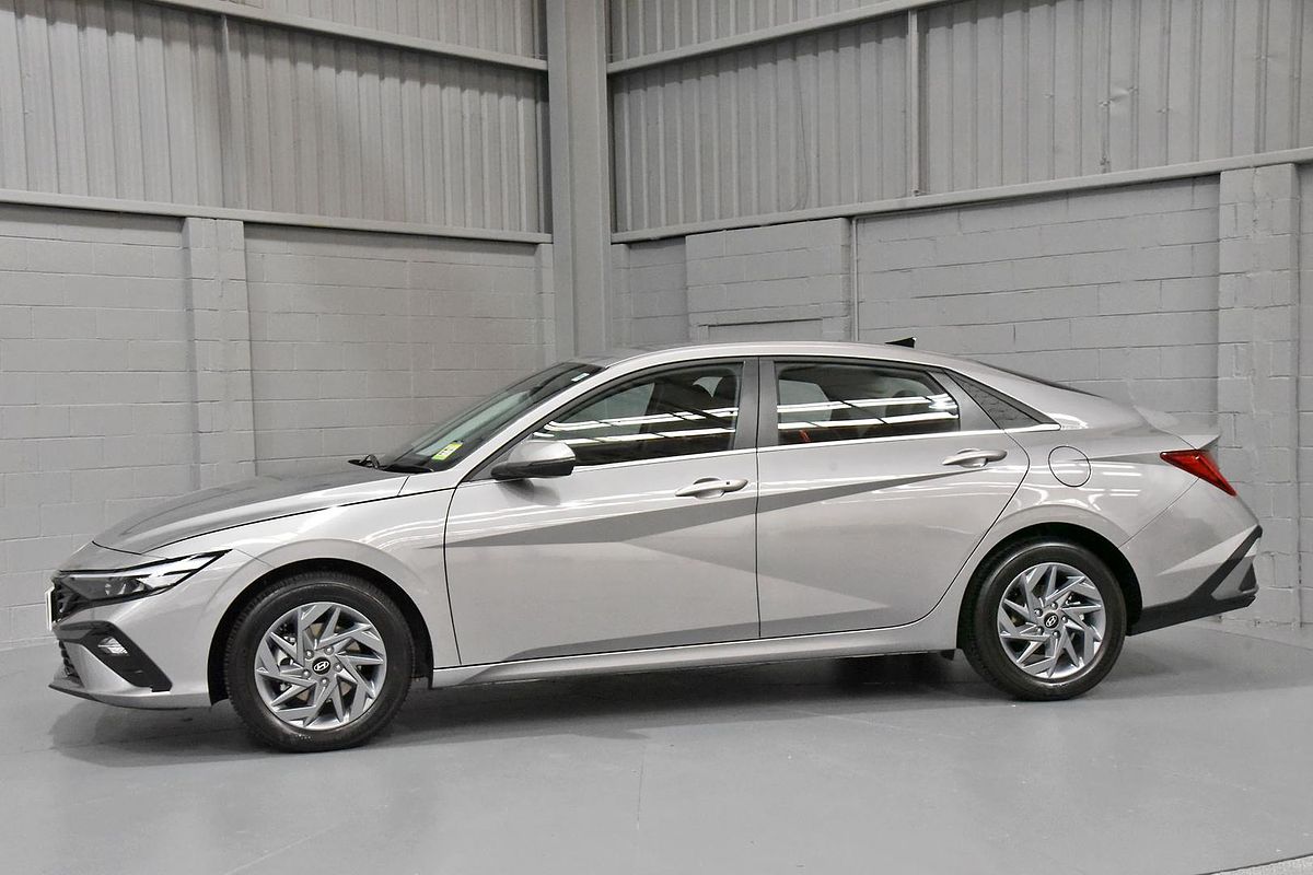 2024 Hyundai i30 Elite Hybrid CN7.V2