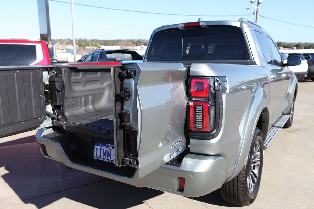 2024 GWM Cannon Alpha Ultra Hybrid P05 4X4