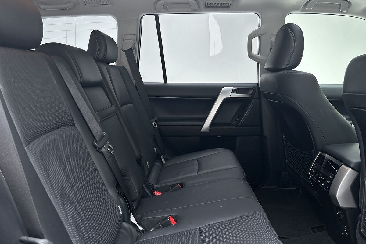2019 Toyota Landcruiser Prado Kakadu GDJ150R