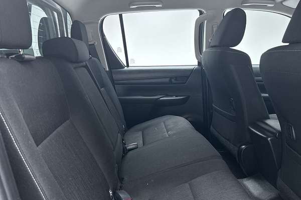 2019 Toyota Hilux SR GUN126R 4X4