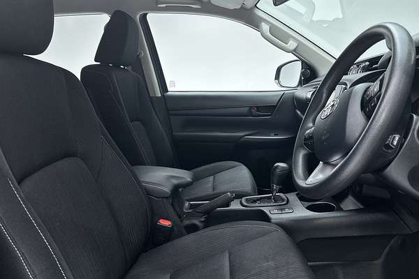 2019 Toyota Hilux SR GUN126R 4X4