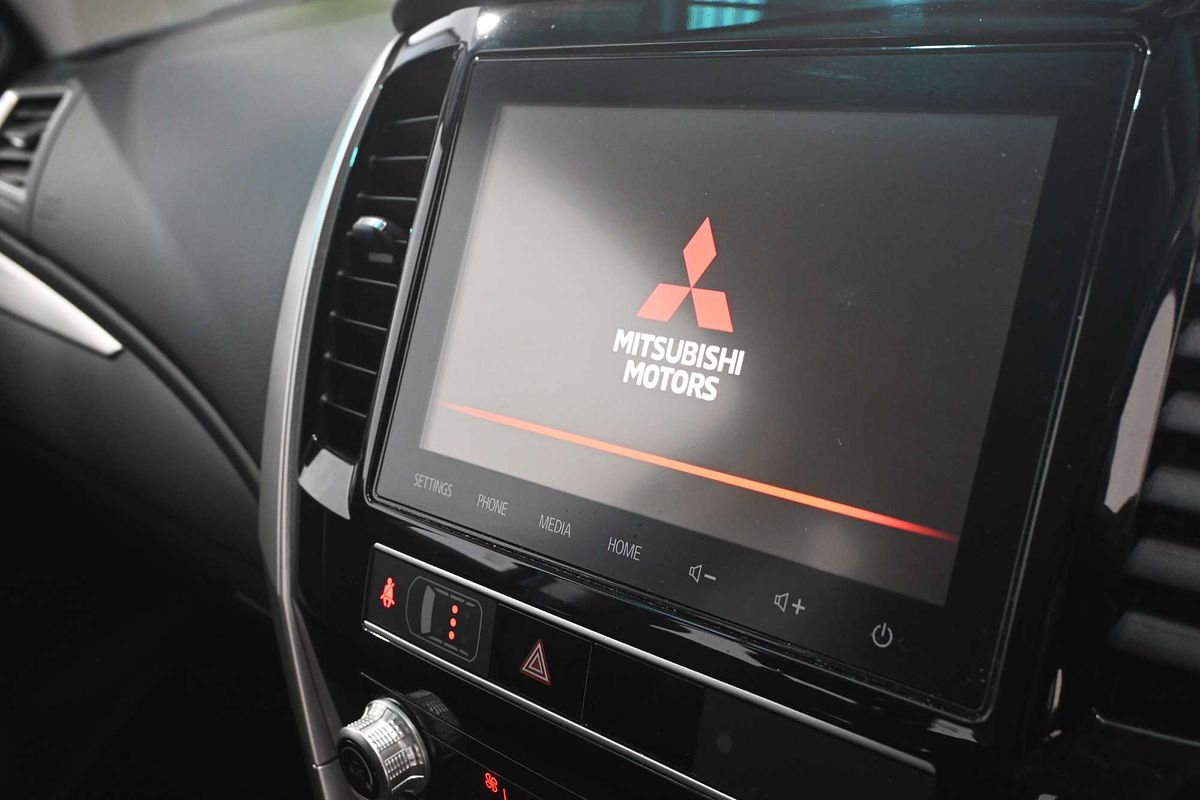 2022 Mitsubishi Pajero Sport GLX QF