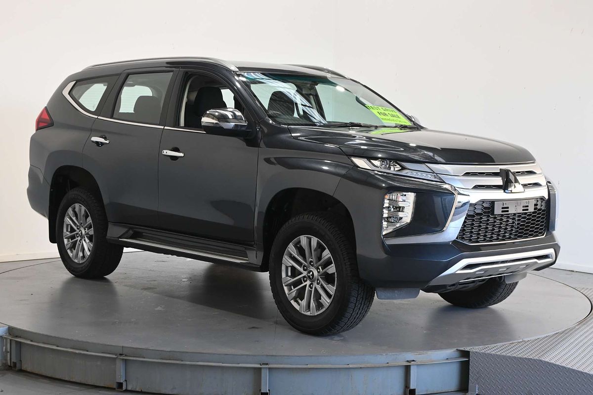 2022 Mitsubishi Pajero Sport GLX QF