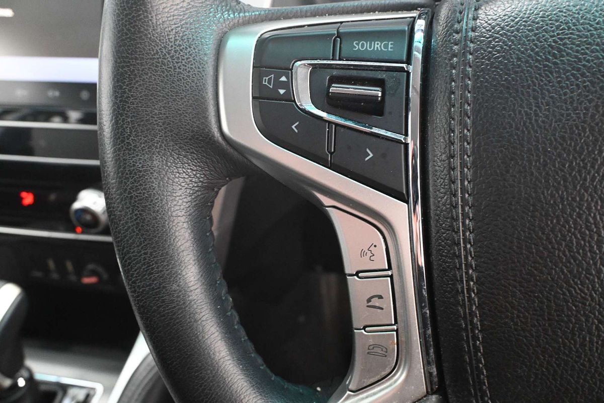 2022 Mitsubishi Pajero Sport GLX QF