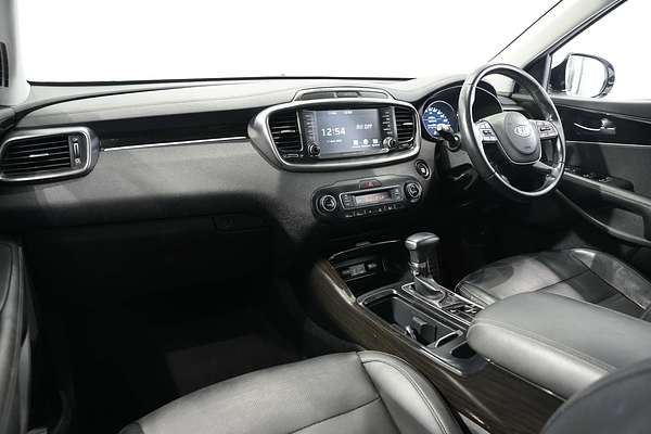 2018 Kia Sorento SLi UM