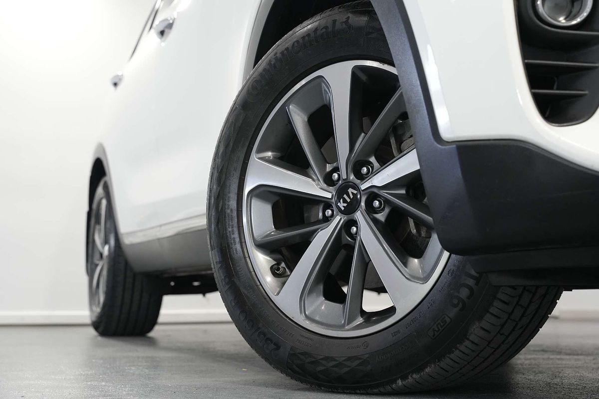 2018 Kia Sorento SLi UM