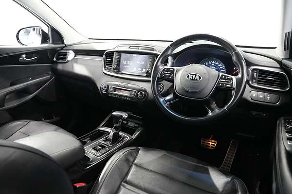 2018 Kia Sorento SLi UM