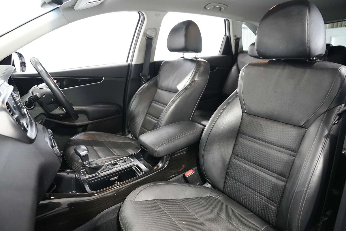 2018 Kia Sorento SLi UM