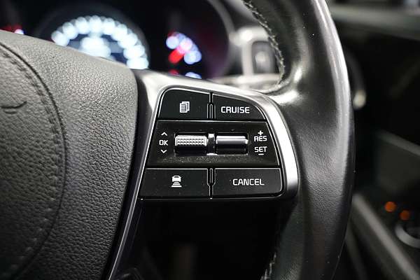 2018 Kia Sorento SLi UM
